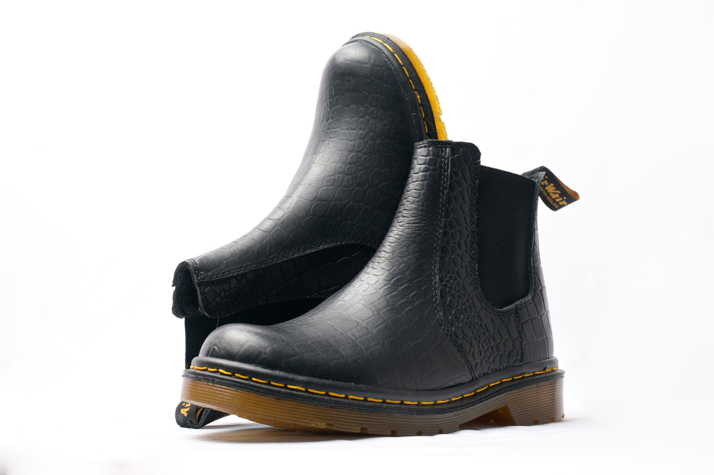 BOTA EN CUERO- BOTIN- CHELSEA COBRA