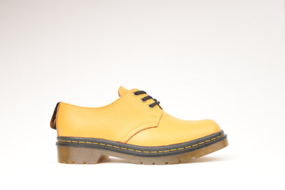 ZAPATO AMARILLO MARTENS