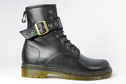 BOTA CON 1 CORREA- ESTILO ROCKER Y METALERO